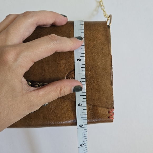 Custom/handmade full grain leather wood crossbody purse golden chain strap - Picture 12 of 14